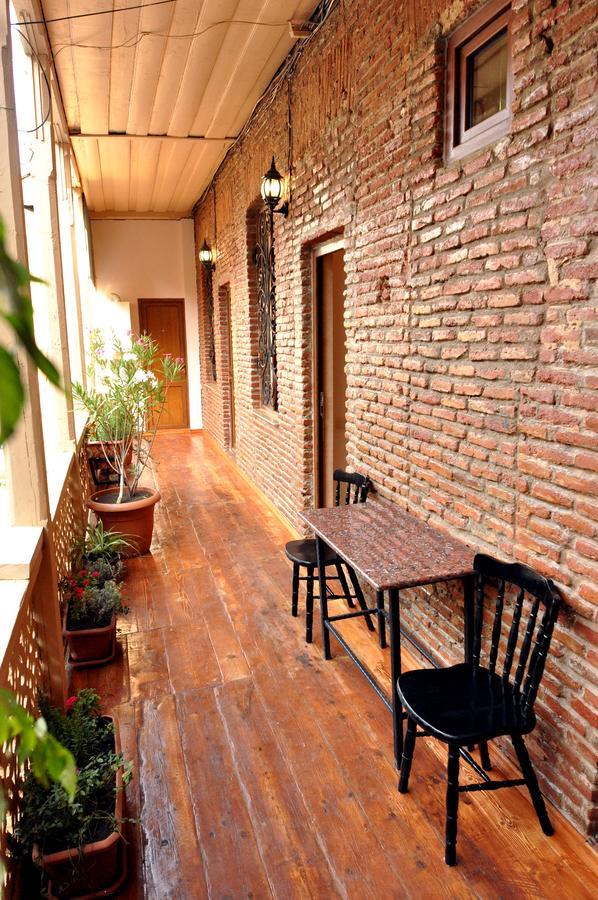 Atlant Hotel Tbilisi Exterior foto